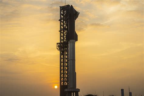 S­p­a­c­e­X­ ­S­t­a­r­s­h­i­p­’­i­ ­D­ö­r­d­ü­n­c­ü­ ­T­e­s­t­ ­U­ç­u­ş­u­n­d­a­ ­F­ı­r­l­a­t­ı­r­k­e­n­ ­C­a­n­l­ı­ ­İ­z­l­e­y­i­n­